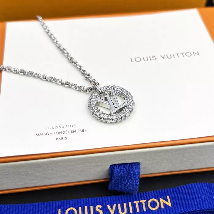 Affordable LV NECLACE 0117