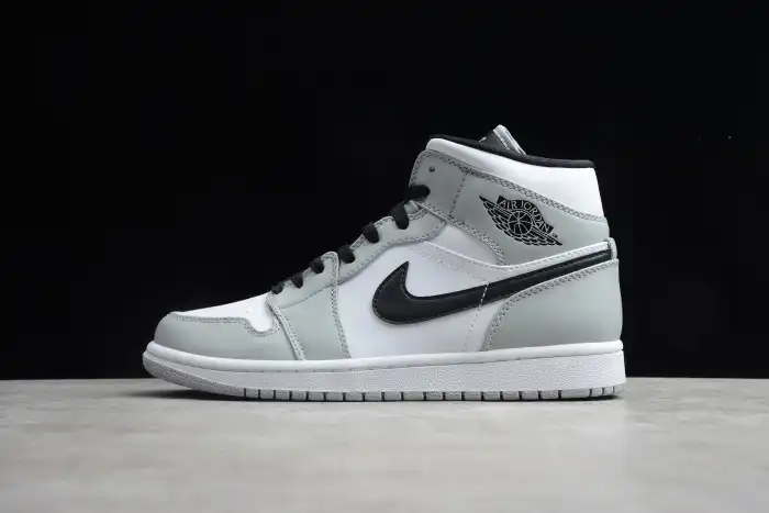 AIR Jordan 1 Mid Light Smoke Grey 554724-092 0130