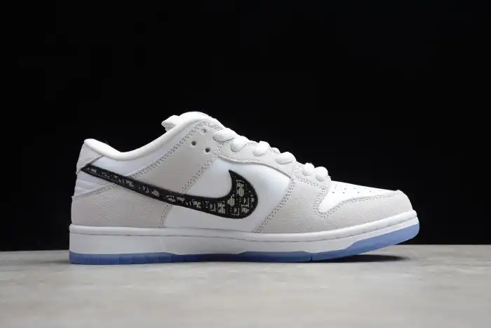 Affordable DR x Nike Dunk SB Low BQ6817-002 0124