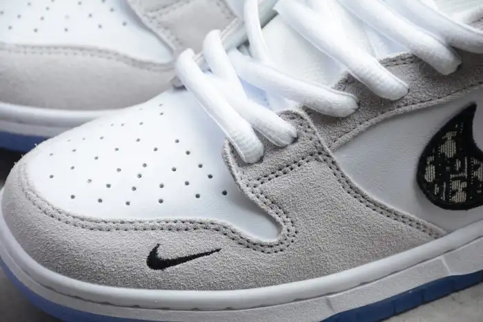 Affordable DR x Nike Dunk SB Low BQ6817-002 0124