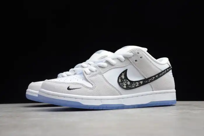 Affordable DR x Nike Dunk SB Low BQ6817-002 0124