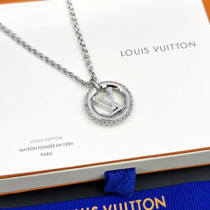 Affordable LV NECLACE 0117