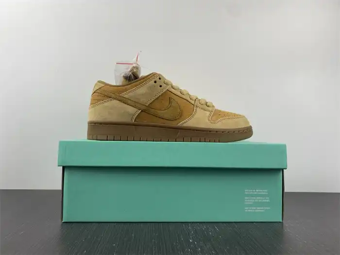 Cheap Nike SB Dunk Low Wheat (2017) 883232-700 0205