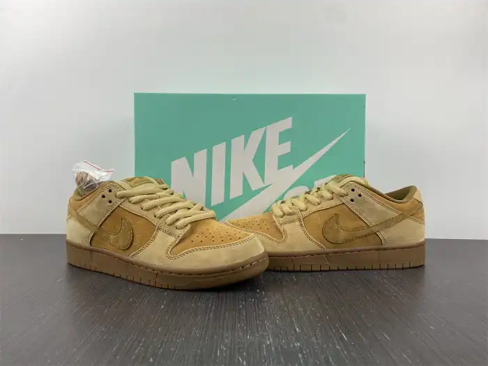 Cheap Nike SB Dunk Low Wheat (2017) 883232-700 0205